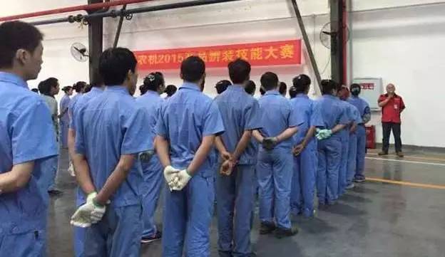 1xBET农机开展产品辨、、、装手艺大赛