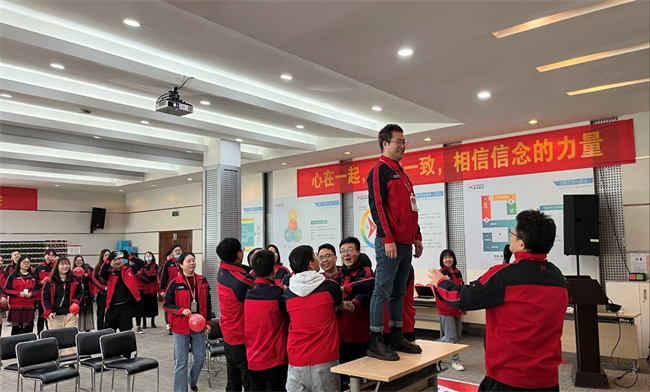 一个团队，，，一个目的，，，一个历程